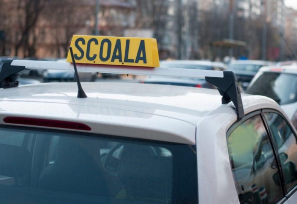 Examenul teroretic pentru obţinerea permisului de conducere poate fi dat oriunde în ţară