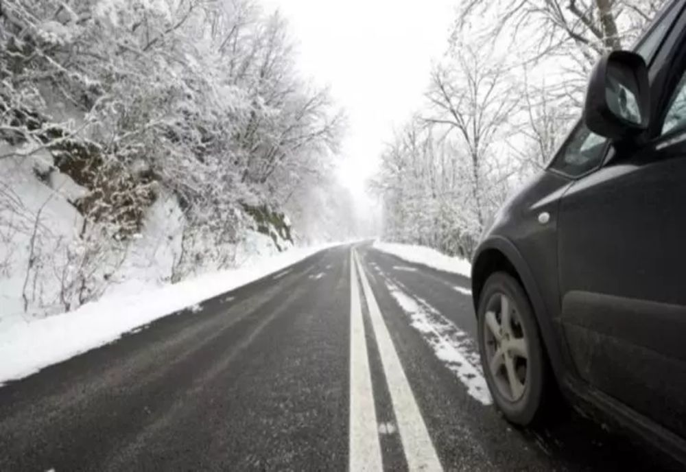 INFOTRAFIC: Cum se circulă pe șosele din România. COD GALBEN de ninsori și vânt puternic
