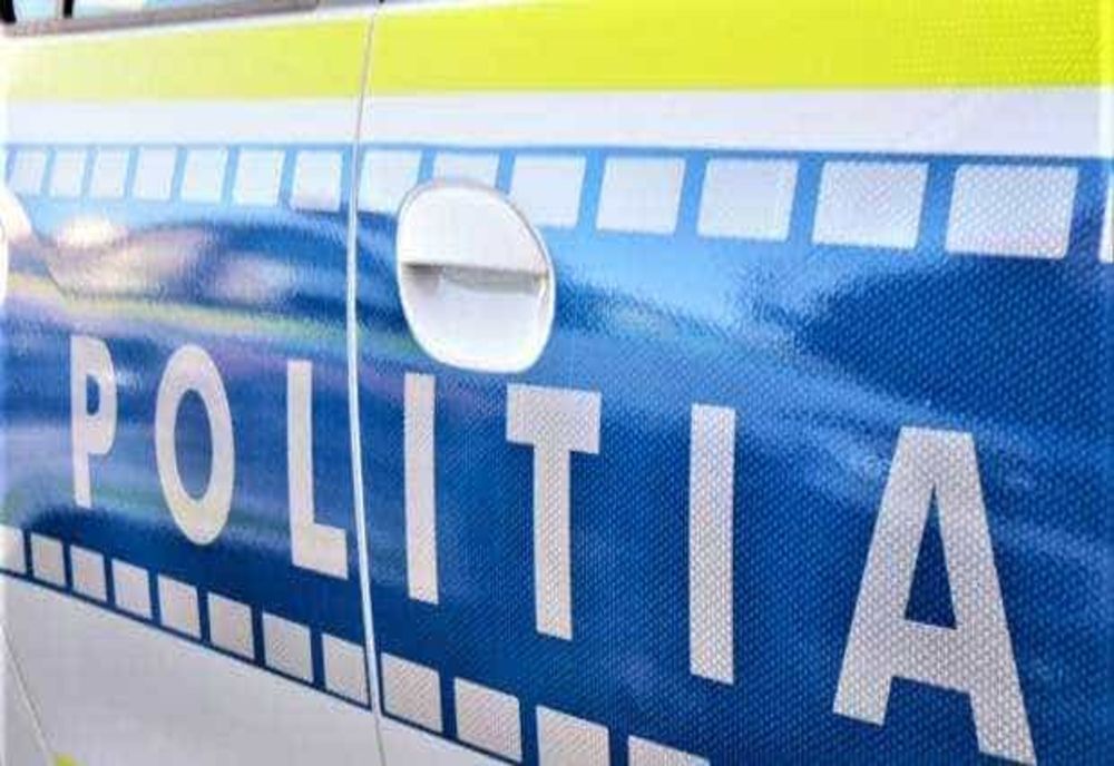 TÂNĂRĂ RĂPITĂ ÎN CAPITALĂ, SALVATĂ DUPĂ CE A REUȘIT SĂ SARĂ DIN MAȘINĂ. CEI TREI AGRESORI AU FOST REȚINUȚI