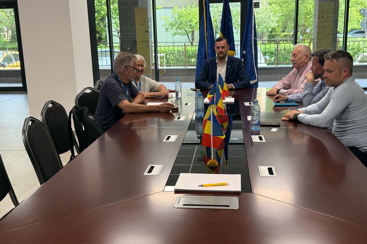 VIZITA REPREZENTANȚIILOR OSCE LA SEDIUL PARTIDULUI AUR MARAMURES