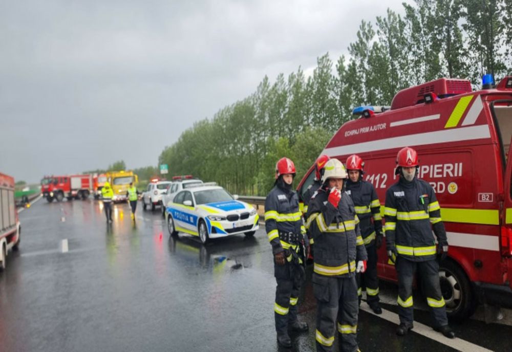 PLANUL ROȘU DE INTERVENȚIE ACTIVAT PE A1 NĂDLAC–ARAD. ACCIDENT GRAV CU 11 VICTIME, TRAFIC BLOCAT