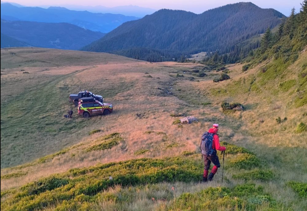 CETĂȚEAN UCRAINEAN SALVAT DIN MUNȚII MARAMUREȘULUI DE ECHIPELE SALVAMONT ȘI POLIȚIA DE FRONTIERĂ 