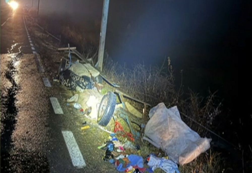 TRAGEDIE ÎN MARAMUREȘ: UN BEBELUȘ A MURIT DUPĂ CE O MAȘINĂ A IZBIT ÎN PLIN O CĂRUȚĂ NESEMNALIZATĂ