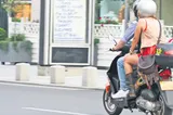 Polițiștii maramureșeni au depistat doi mopediști cu probleme grave: unul băut, altul fără permis