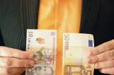România, printre țările UE cu cele mai mici salarii minime