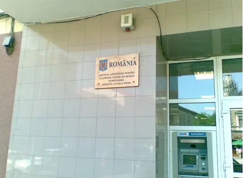 AJOFM