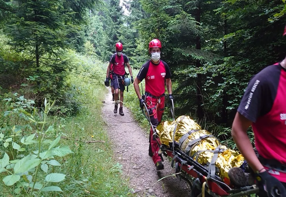 Un bărbat din Baia Mare a murit în Masivul Ceahlău. Avea probleme medicale grave (FOTO/ VIDEO)