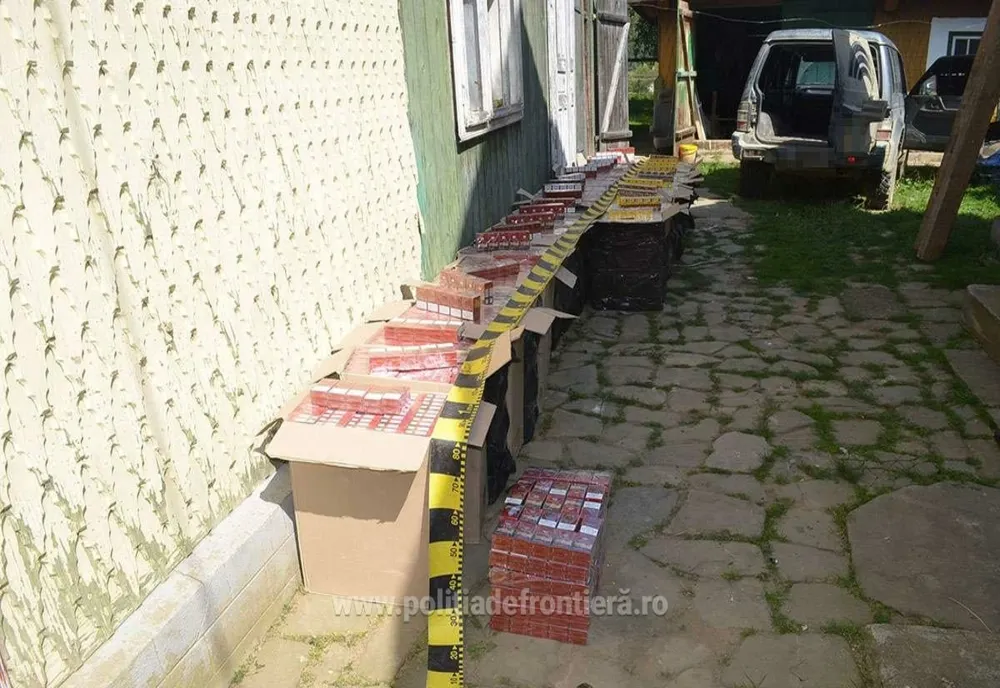 FOTO: Aproape 13.500 pachete de țigări de contrabandă, interceptate și confiscate de polițiștii de frontieră, la Bocicoiu Mare