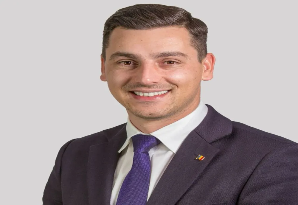 Cel mai tânăr preşedinte de Consiliu Judeţean din România are doar 33 de ani