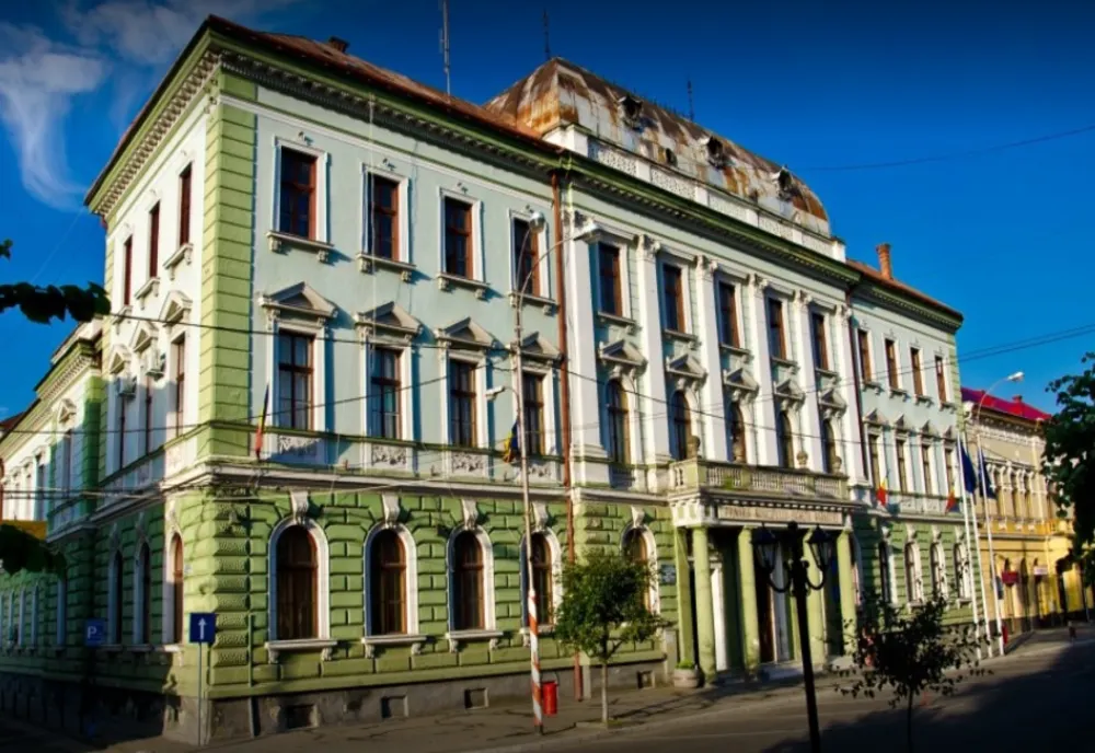Focar CoVid-19 la un centru privat pentru bătrâni din Baia Sprie! Probleme și la Primăria Sighetu Marmației