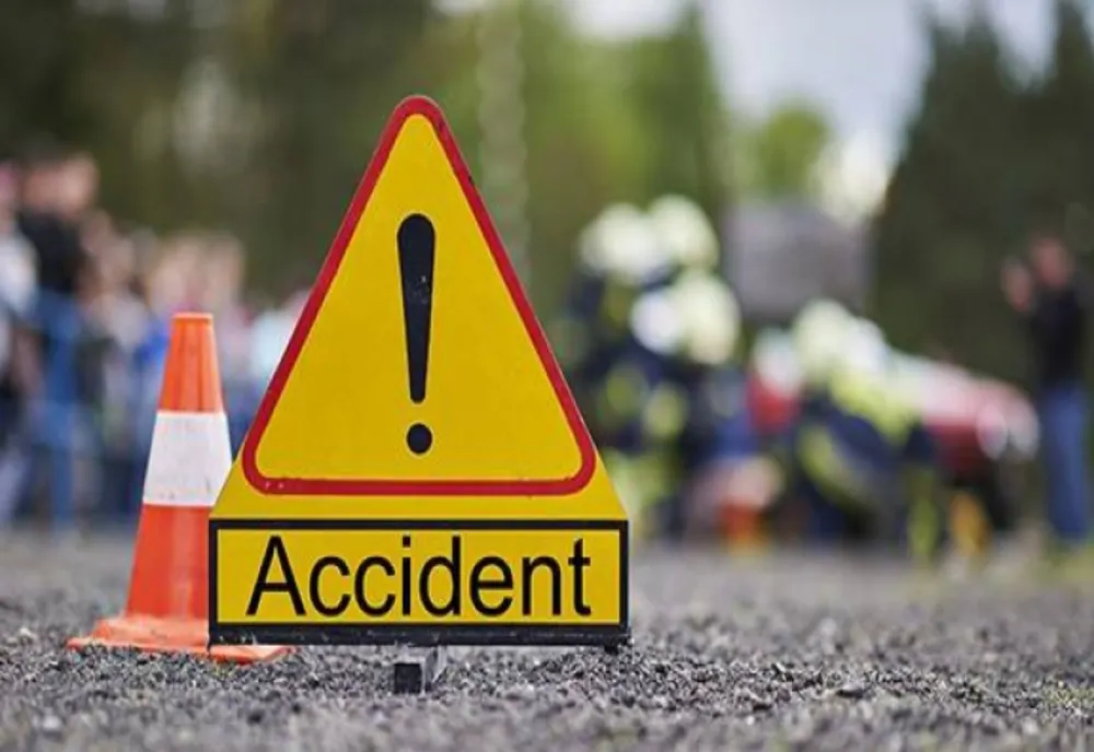 Trei mașini, avariate și o femeie, la spital, după un accident în Baia Mare