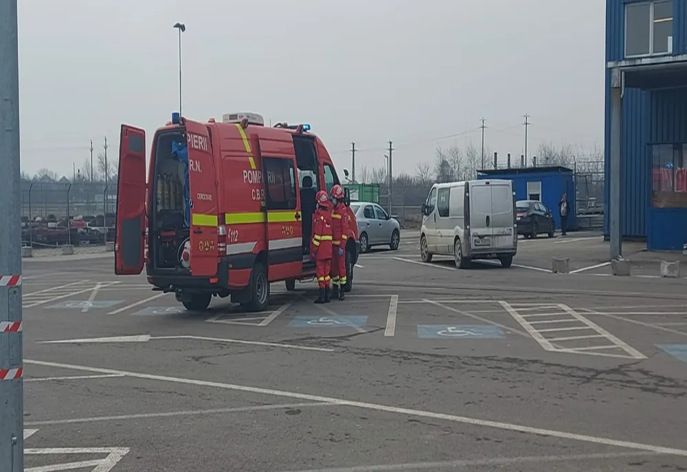 FOTO: Miros de gaz puternic, în Metro Baia Mare! Personalul și clienții au fost evacuați