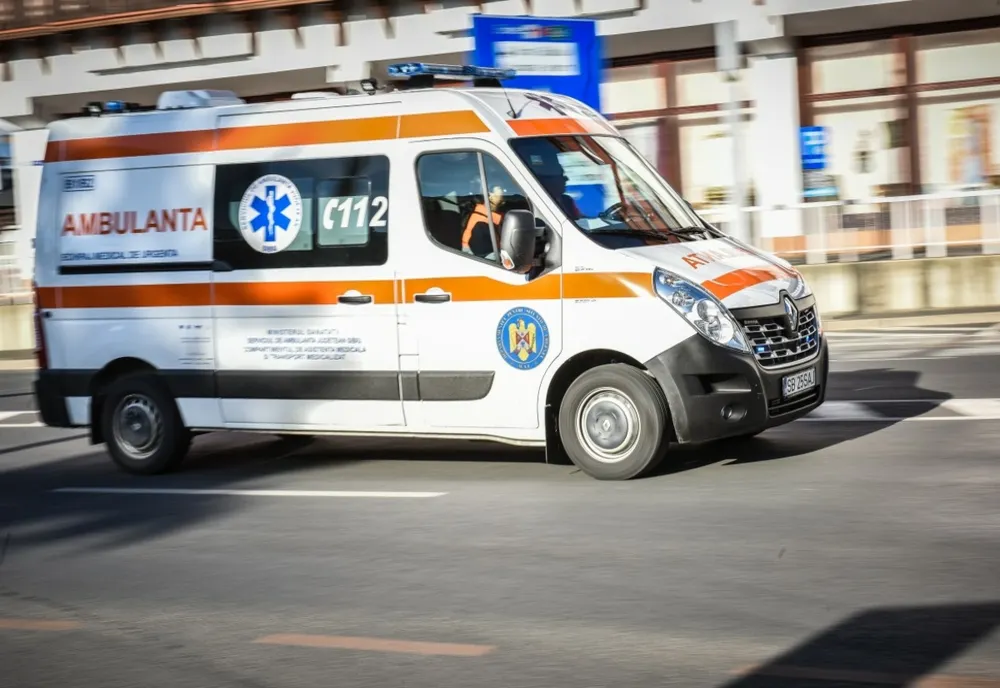 Tragedie în Borşa! Un bărbat a murit după ce un copac a căzut peste el