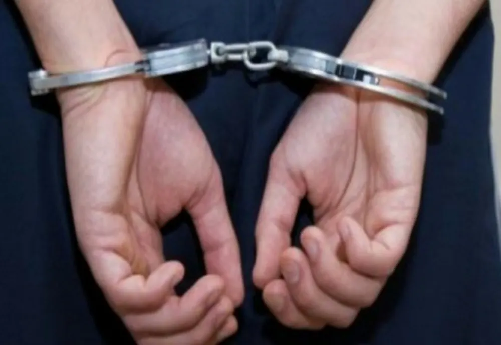 Băimărean acuzat de trafic de droguri, dus în arest preventiv