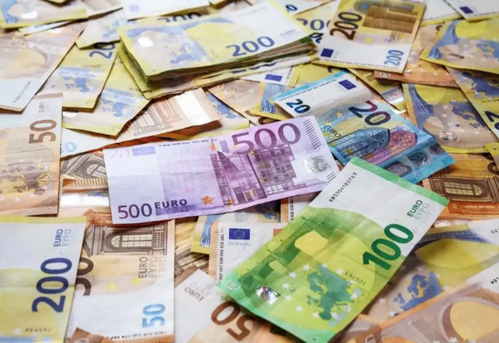 FONDURILE UE, LA UN PAS DE SUSPENDARE. COMISIA ȘI PARLAMENTUL EUROPEAN ANALIZEAZĂ SITUAȚIA ROMÂNIEI 
