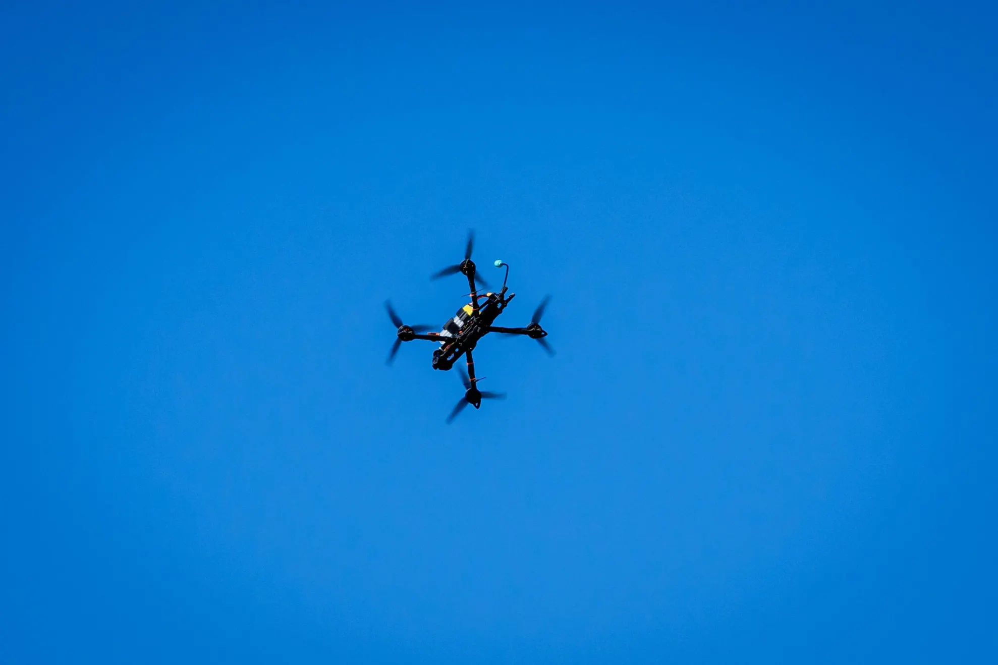Dronă