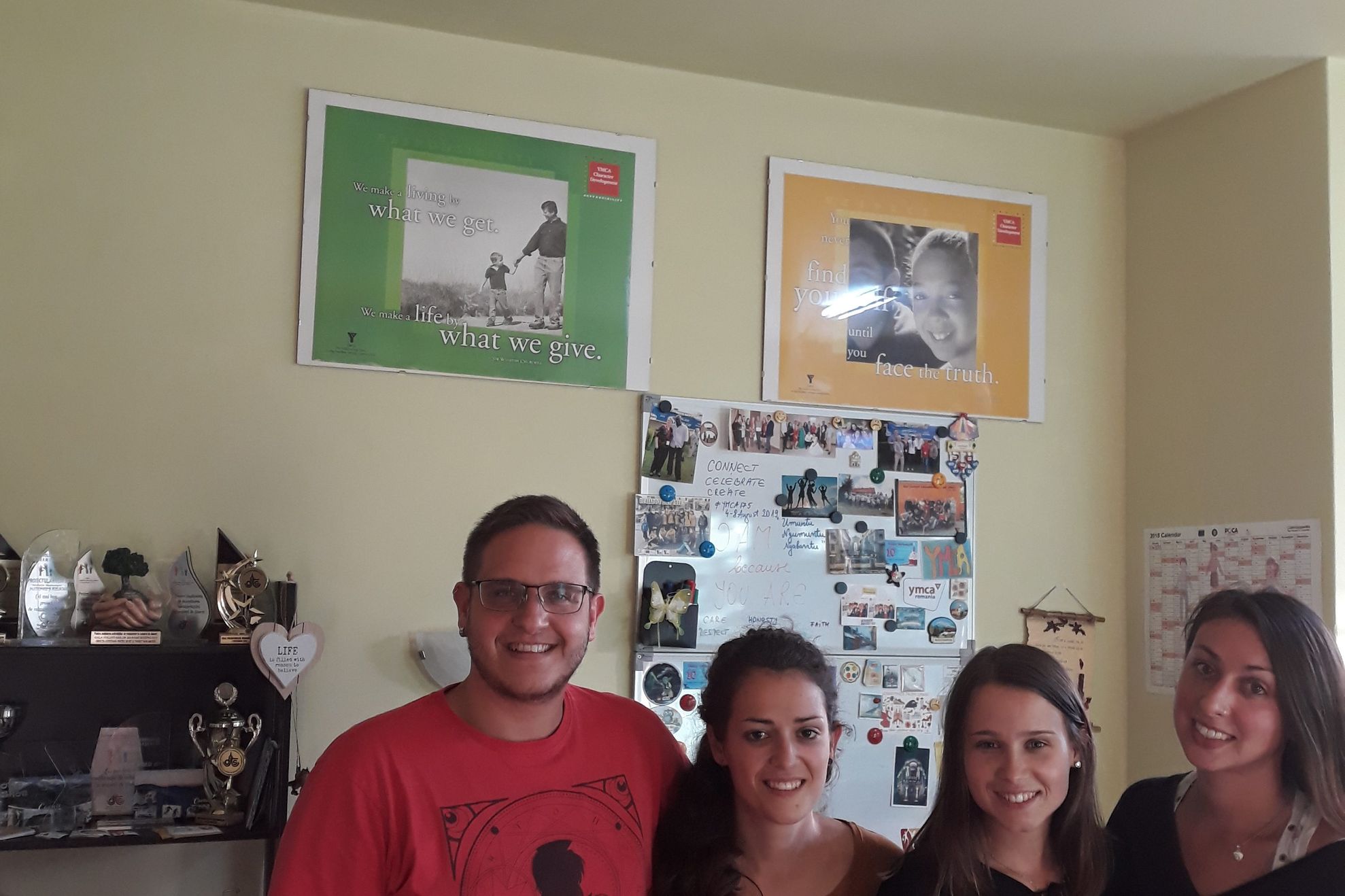 Proiect voluntariat (2)