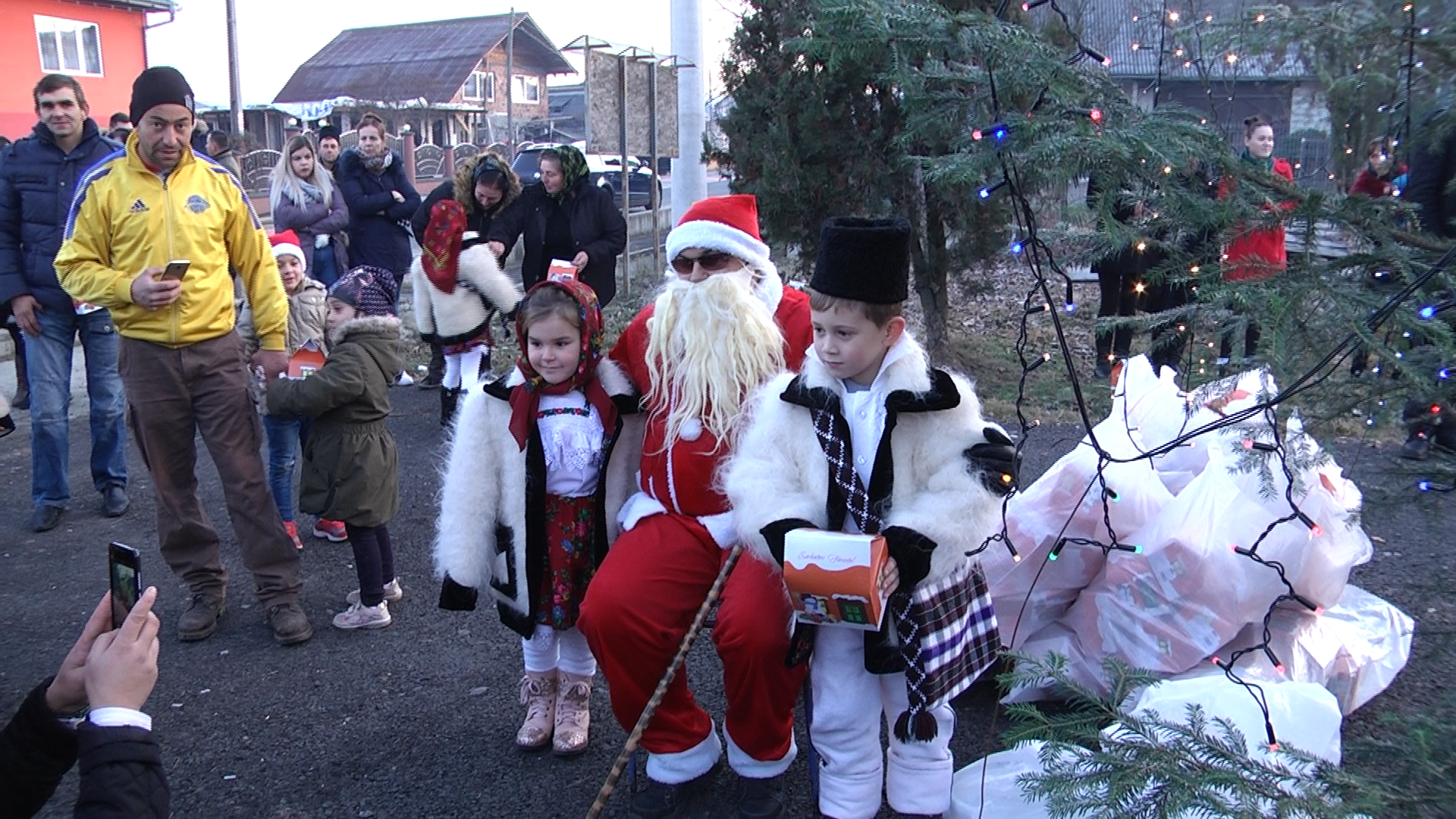 MOS NICOLAE ÎN SAT SUGATAG