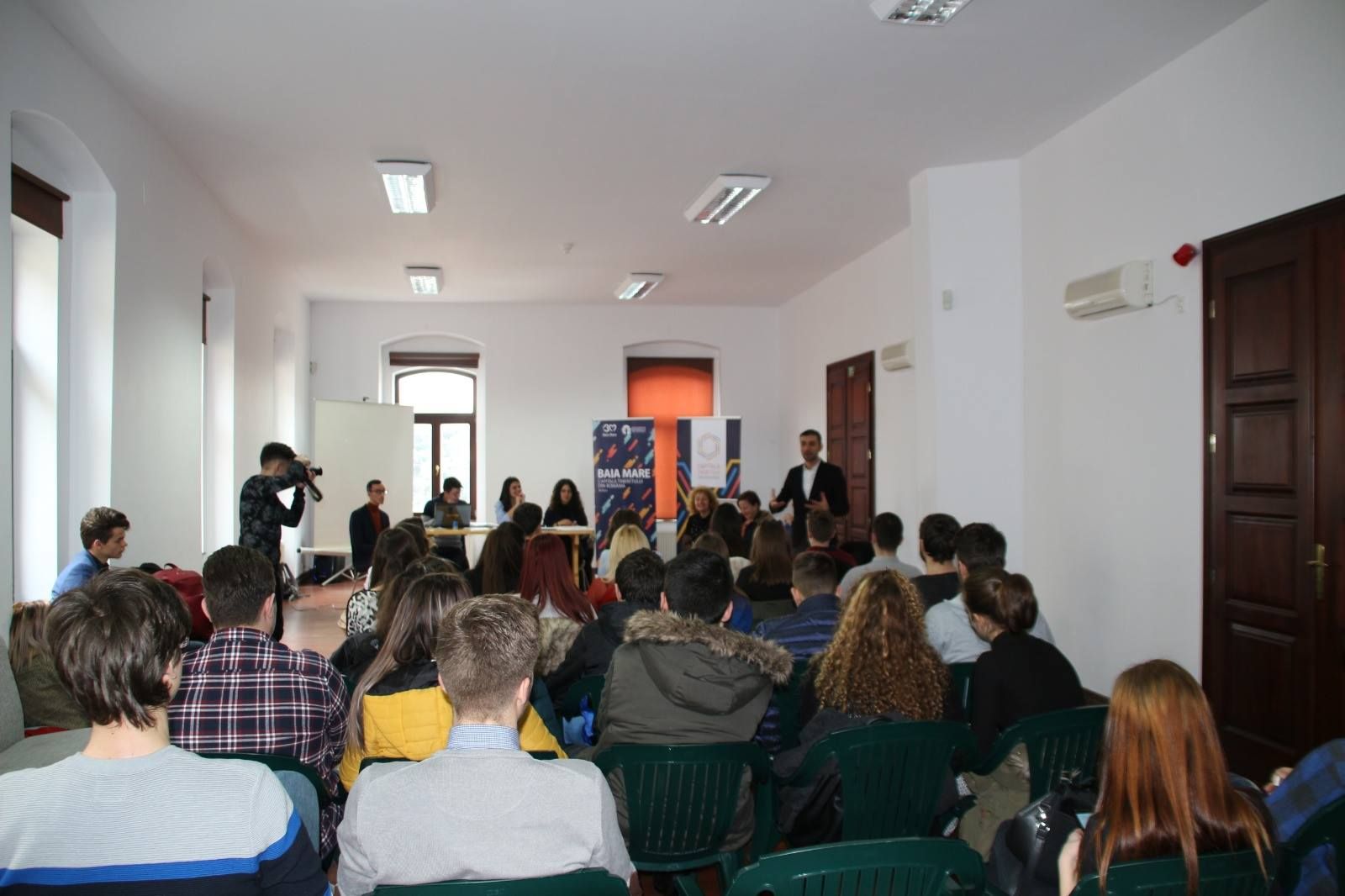 52109832_2127629217283435_1974865540824432640_o