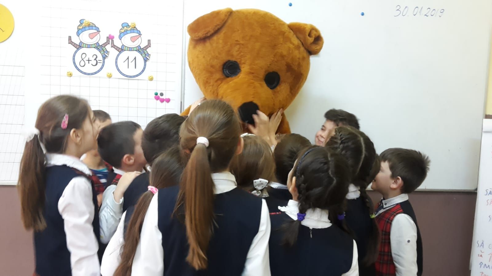 e3194143-730c-4bbc-953e-76e4d5429e1e