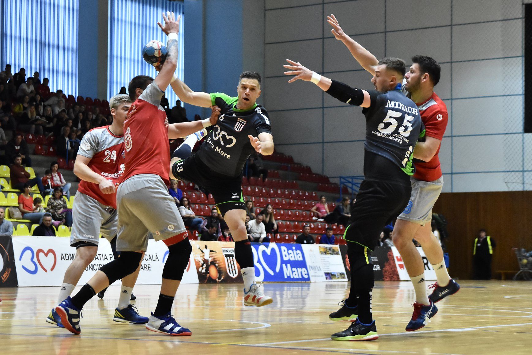 61124279_2925750937450098_3570054074306920448_o