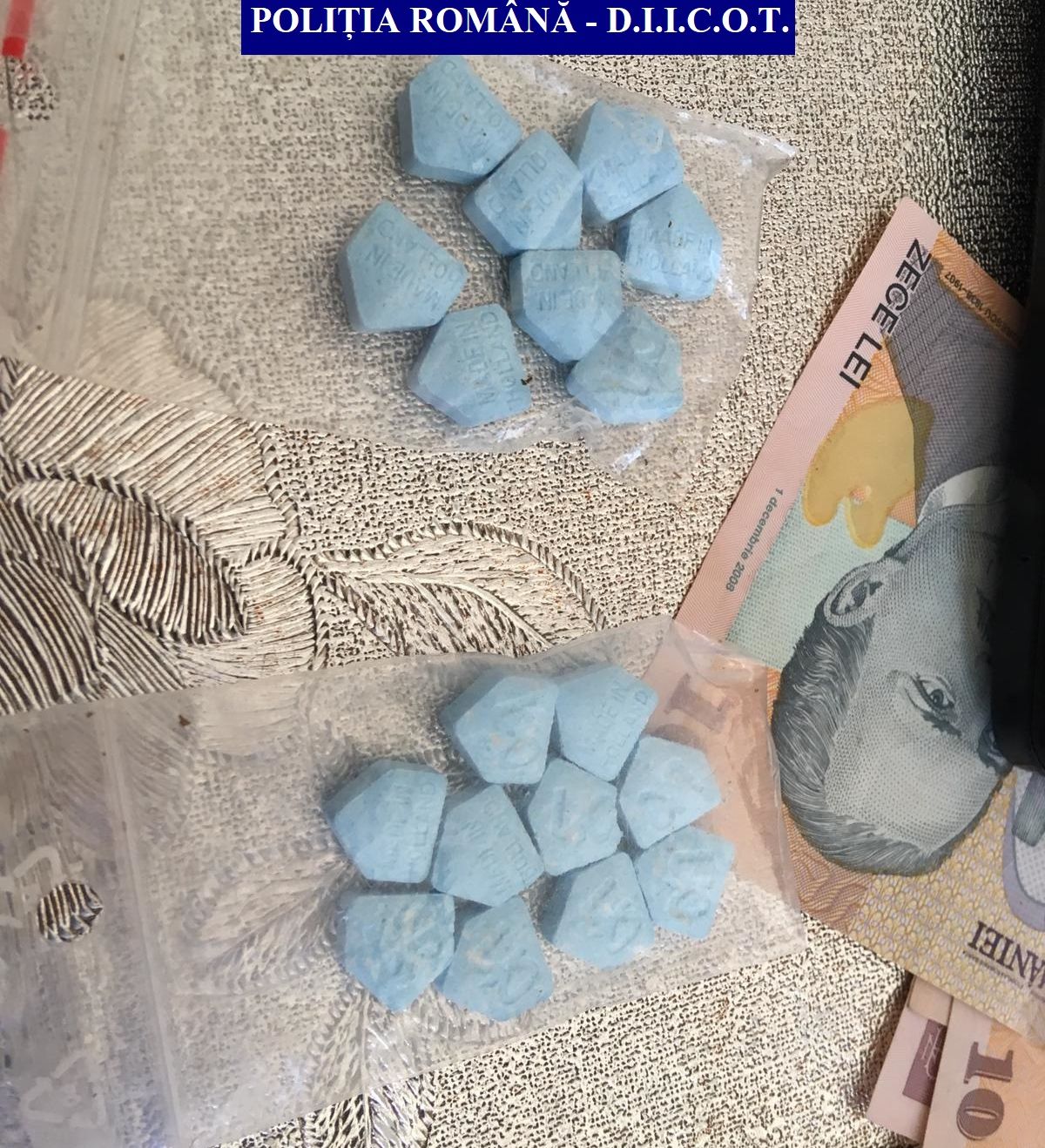 C3970E4D-F36F-4F39-8F72-3F10083EB7CB