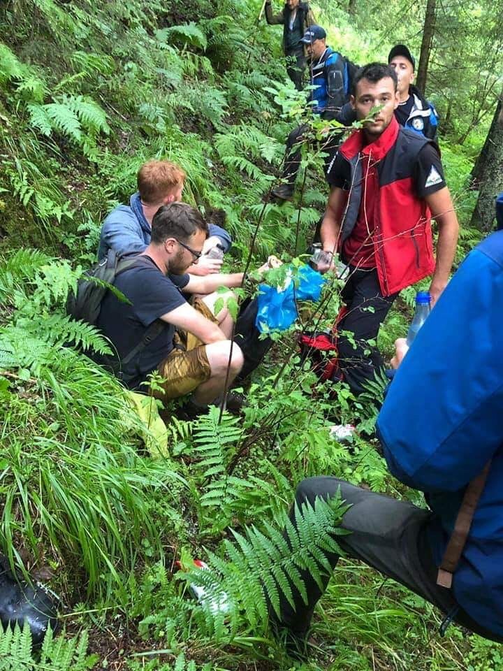 F5E084EB-641A-4C08-B839-1A39D4F30654