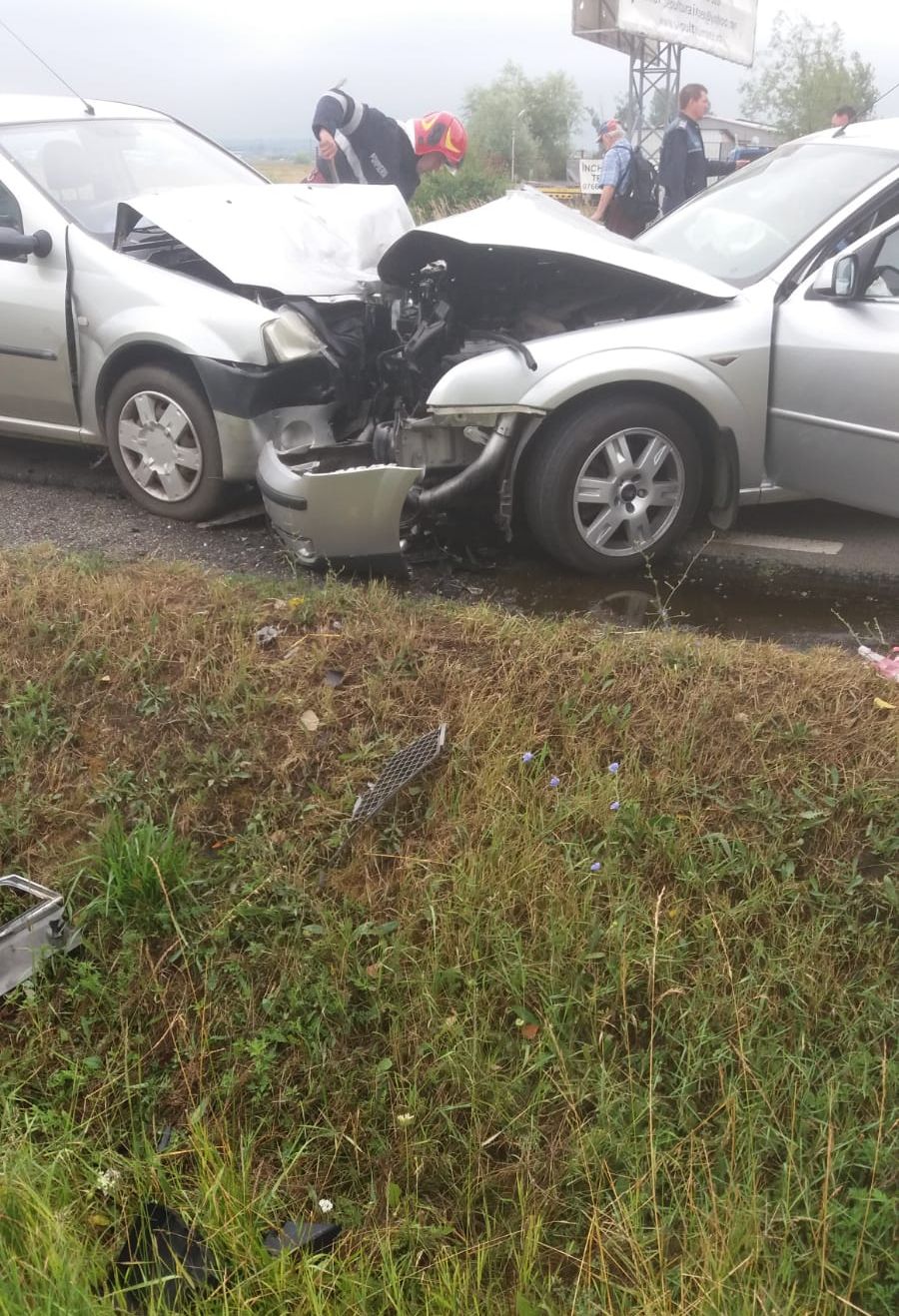 5BB3FC27-1306-45CD-B8EB-B5165AF96AD7