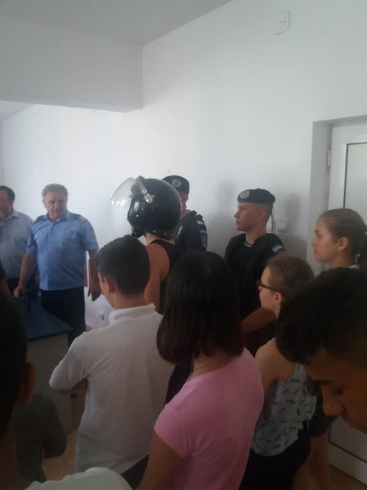 67806450_664054380764308_2604317548086296576_n