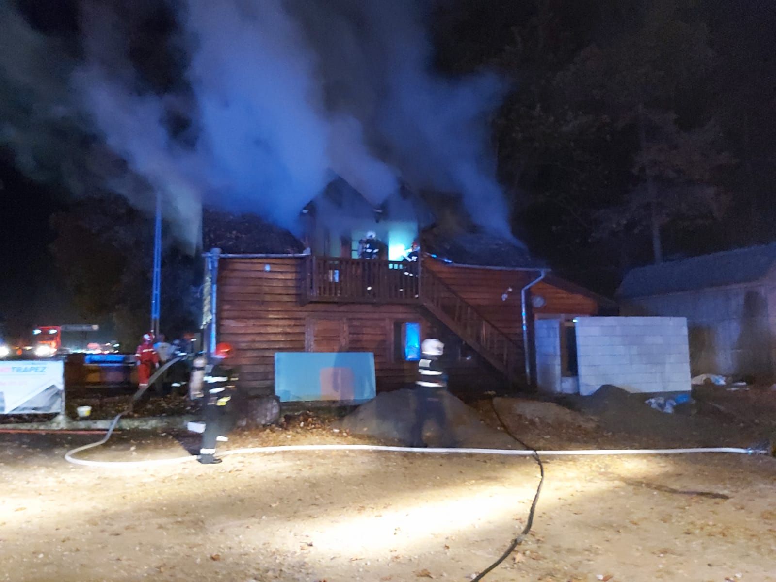 DDBFE26B-B5CE-4A77-83B4-47E427B38357