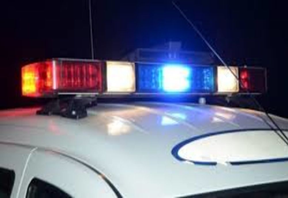 Prinşi în flagrant în timp ce transportau fier vechi sustras