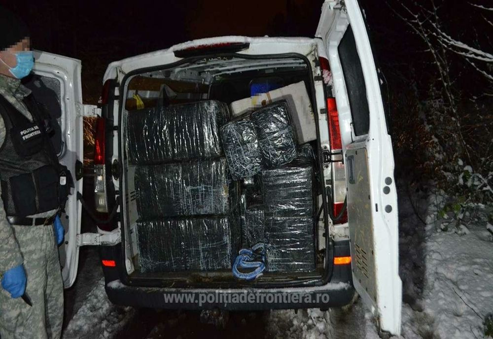 Focuri de armă în zona Barajului Firiza! Șapte  contrabandiști de țigări din Maramureș, prinși de polițiștii de frontieră