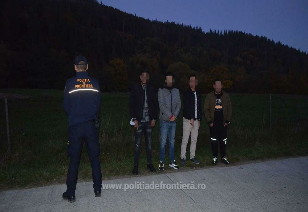 Algerieni opriţi la frontiera de nord a țării