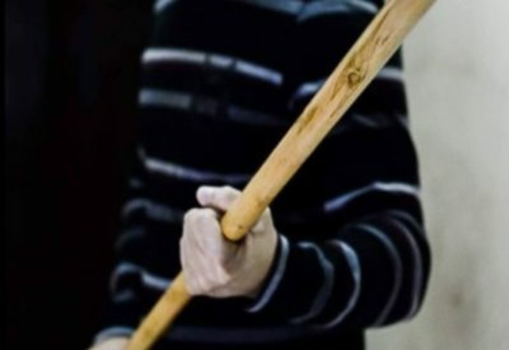 Bărbat din Suciu de Sus bătut de mai multe persoane