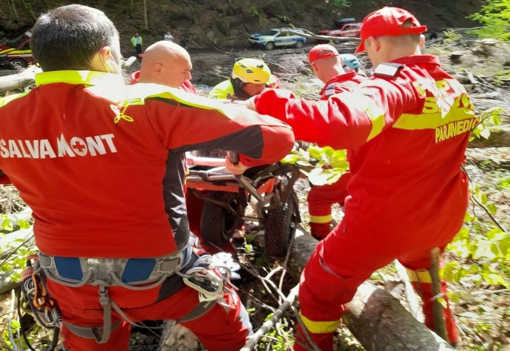 Tânăr de 20 de ani rănit grav într-o pădure din Maramureş (FOTO)