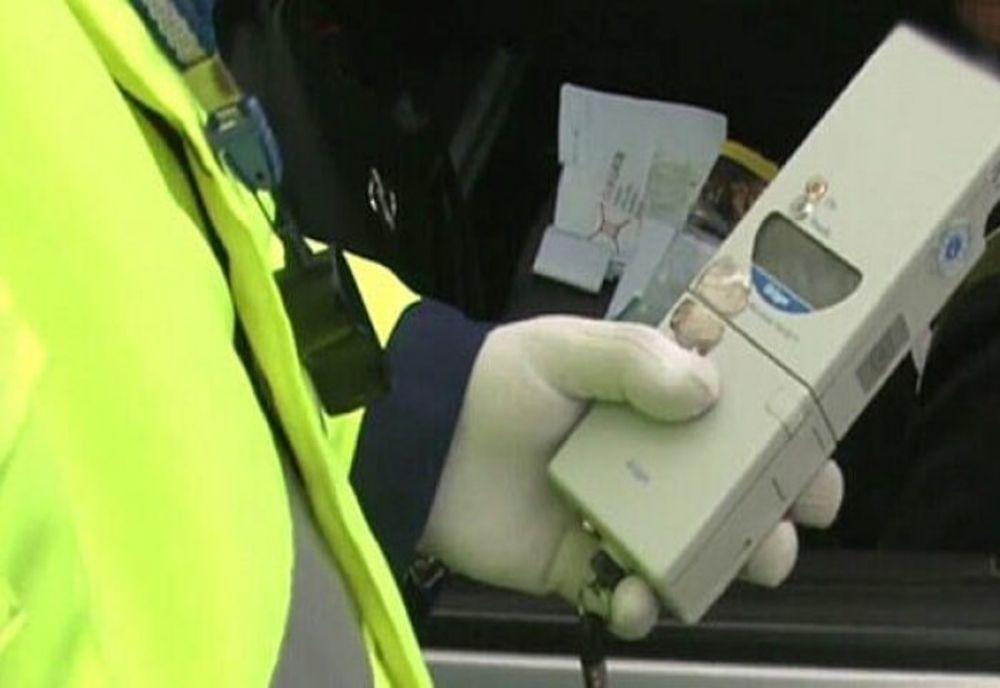 Un băimărean beat criță a făcut acasă scandal, apoi a urcat la volan, dar l-au prins polițiștii! Etilotestul a indicat o valoare uriașă