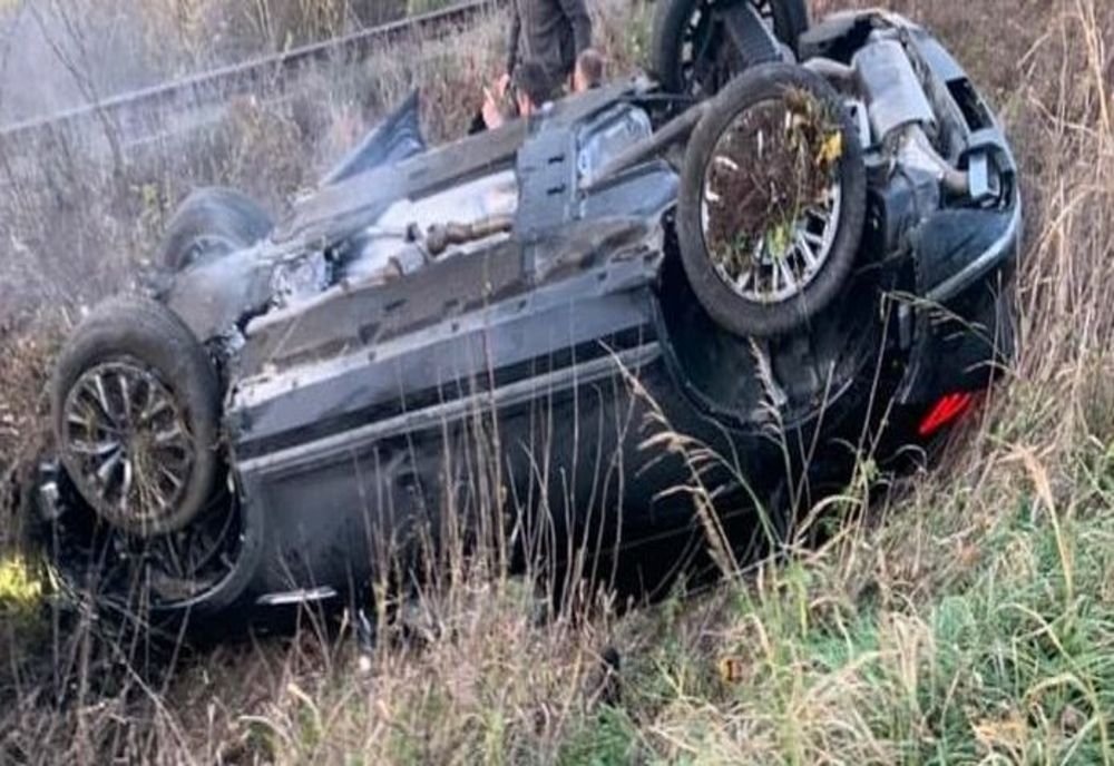 Accident rutier în Vişeu de Sus provocat de un bărbat beat şi fără permis! A ajuns la spital