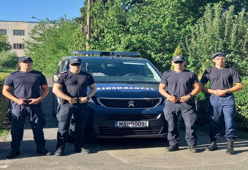 Minivacanță în siguranță, alături de jandarmii maramureșeni! Oamenii legii, prezenți la evenimentele organizate în județ, dar și în stațiunile montane