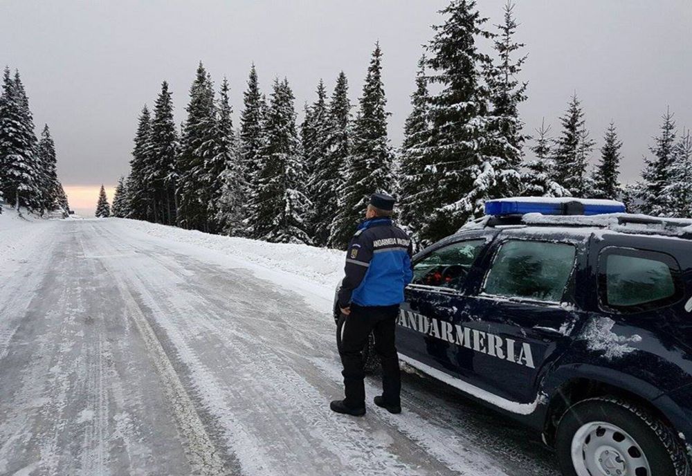  Jandarmii montani maramureșeni, prezenți la datorie de Anul Nou! Ce recomandări transmit turiștilor