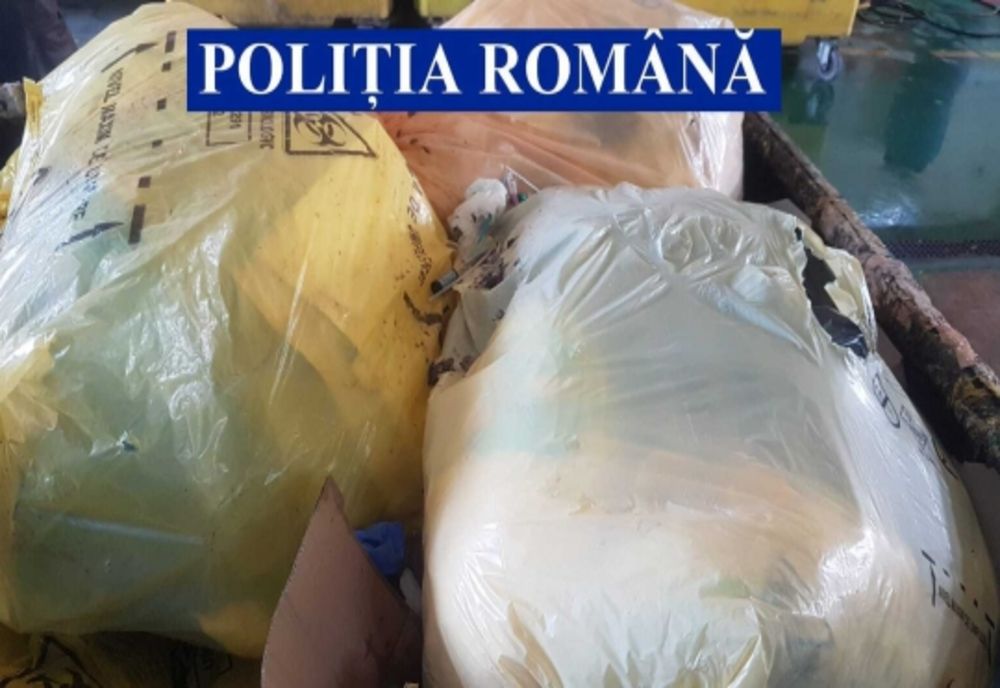 Substanţe periculoase depozitate necorespunzător în Șomcuta Mare 