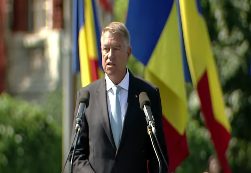 Iohannis: Alocarea a 2,5% din PIB pentru Apărare va permite derularea de proiecte majore de înzestrare a Forţelor Aeriene