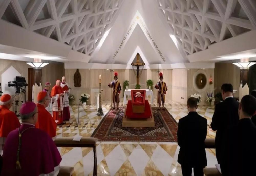 MORMÂNTUL PAPEI FRANCISC, DESCHIS PUBLICULUI LA BAZILICA SANTA MARIA MAGGIORE