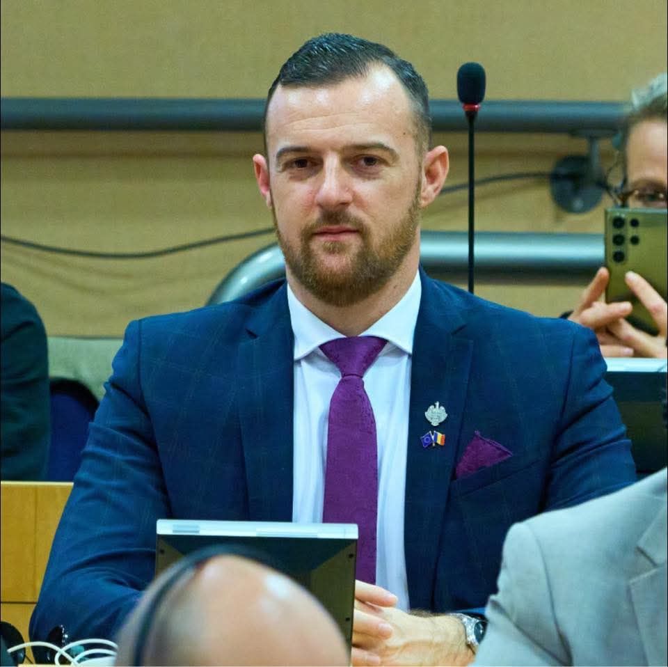 Imagine WhatsApp 2025-04-24 la 17.37.09_916db8aa