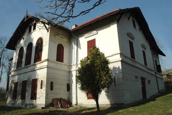 În sfârşit! Casa memorială "Gheorghe Pop de Băseşti" a primit finanţare pentru restaurare