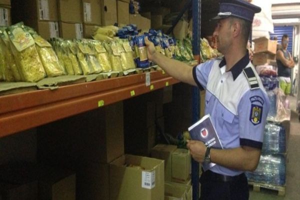 Poliţia Economică în acţiune. Amenzi şi confiscări de peste 10.000 de lei