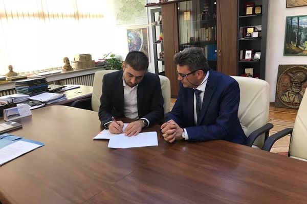 Directorul Planetariului din Baia Mare a fost reconfirmat în funcţie