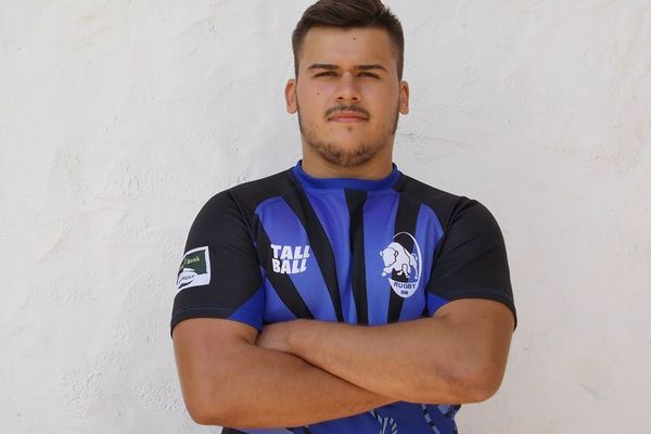 Până pe data de 11 august naționala de rugby Under 20 a României participă la un stagiu de pregătire în Italia