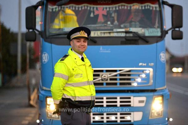 Restricţii de circulaţie pentru camioane pe teritoriul Ungariei, cu ocazia sărbătorilor pascale catolice