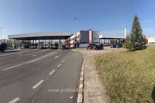 Aglomeraţie la vamă! Măsuri luate de Poliţia de Frontieră