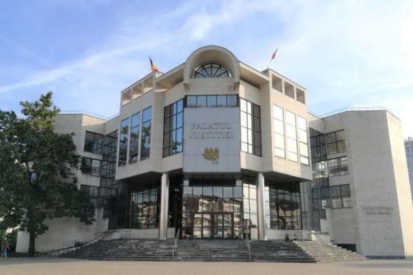 TRIBUNALUL MARAMUREȘ: Activitate suspendată din cauza unui plic suspect